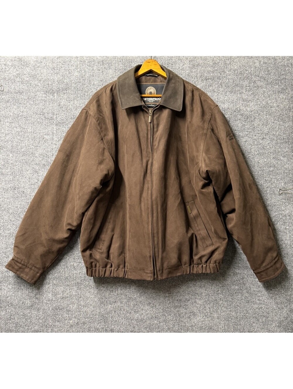 Weatherproof Men’s XL Brown Faux Suede Bomber Jacket Golf Embroidered